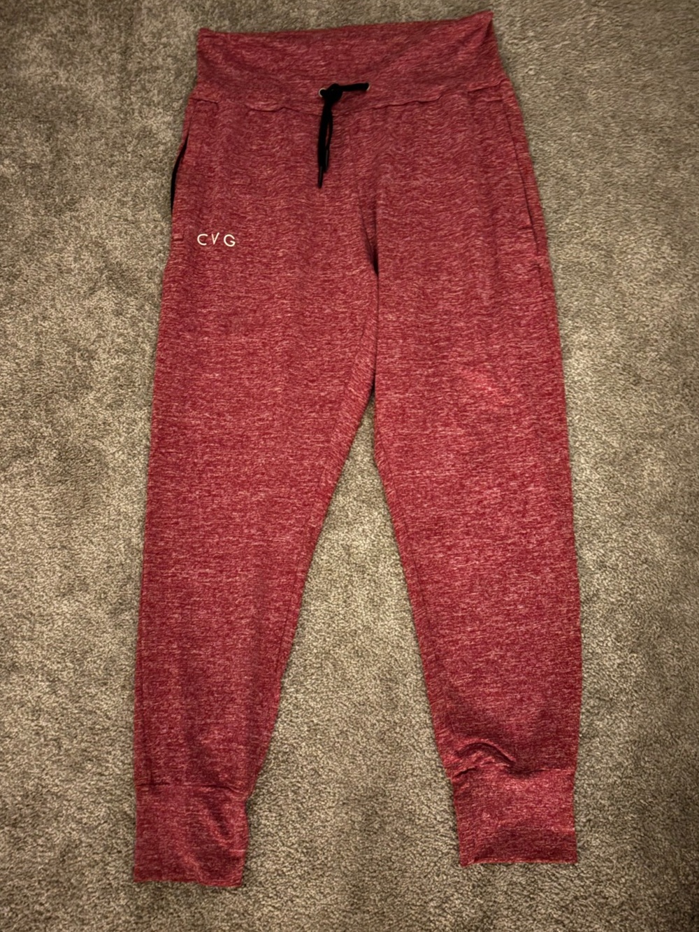 Women’s CVG flex joggers in a heather pinkish red